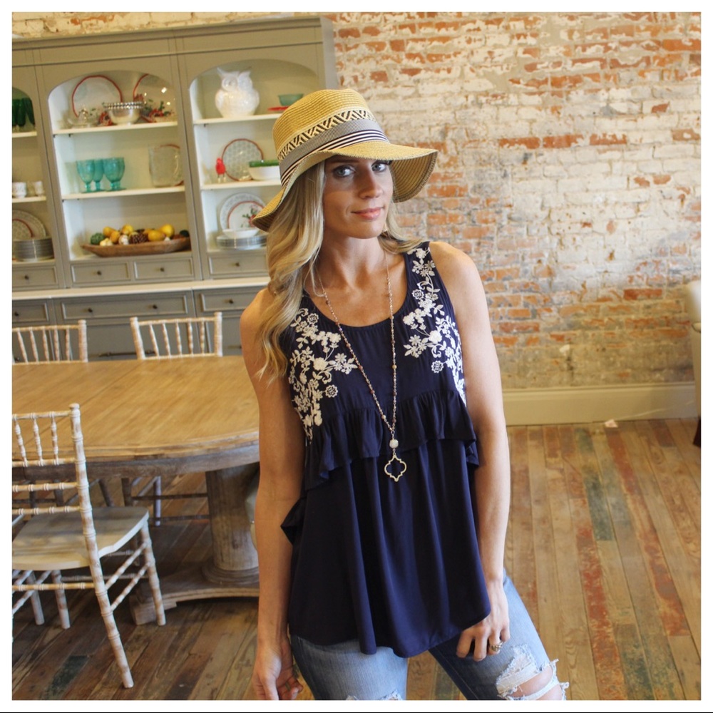 ✨LAST✨Navy embroidered sleeveless ruffle top - Picture 7 of 8